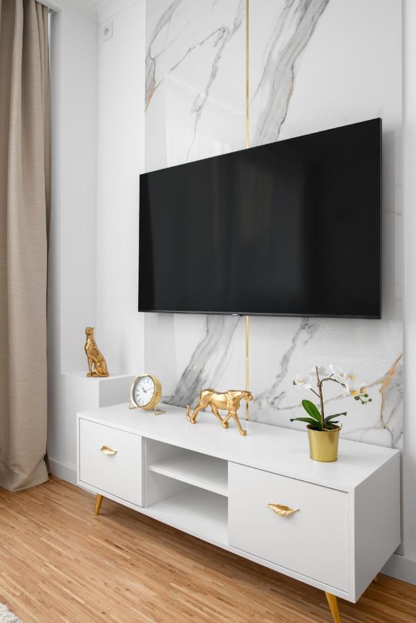 Glam & Modern By Cooee Apartments Varsovie Extérieur photo