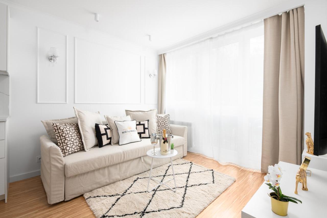 Glam & Modern By Cooee Apartments Varsovie Extérieur photo